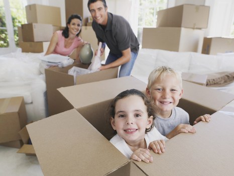 Removal van service for homes and businesses in Maidahill