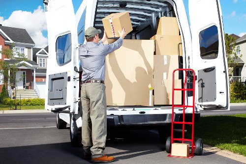 Structured removals planning and efficient relocation support
